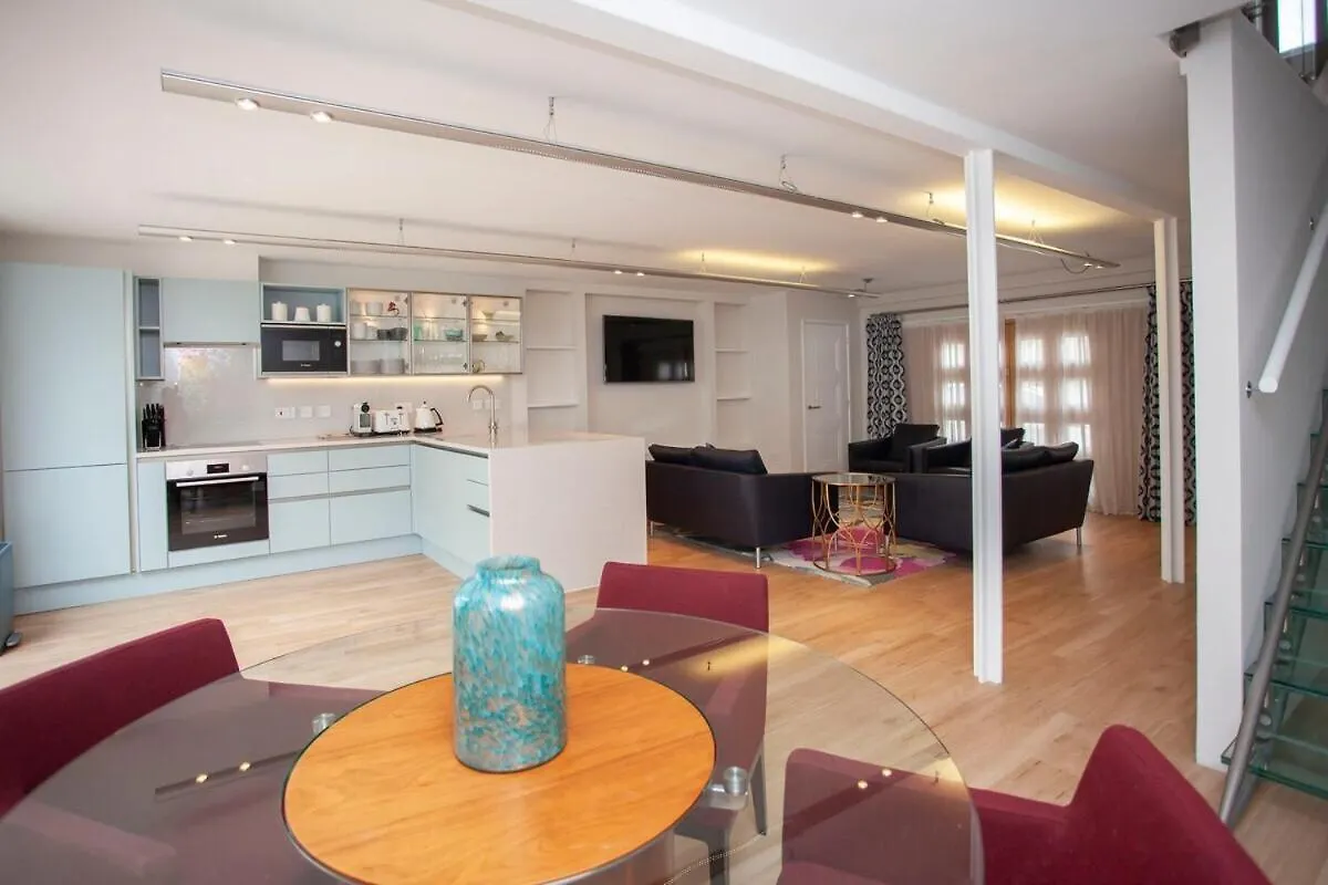 ※ Spacious Georgian Coach House & With Parking Bath